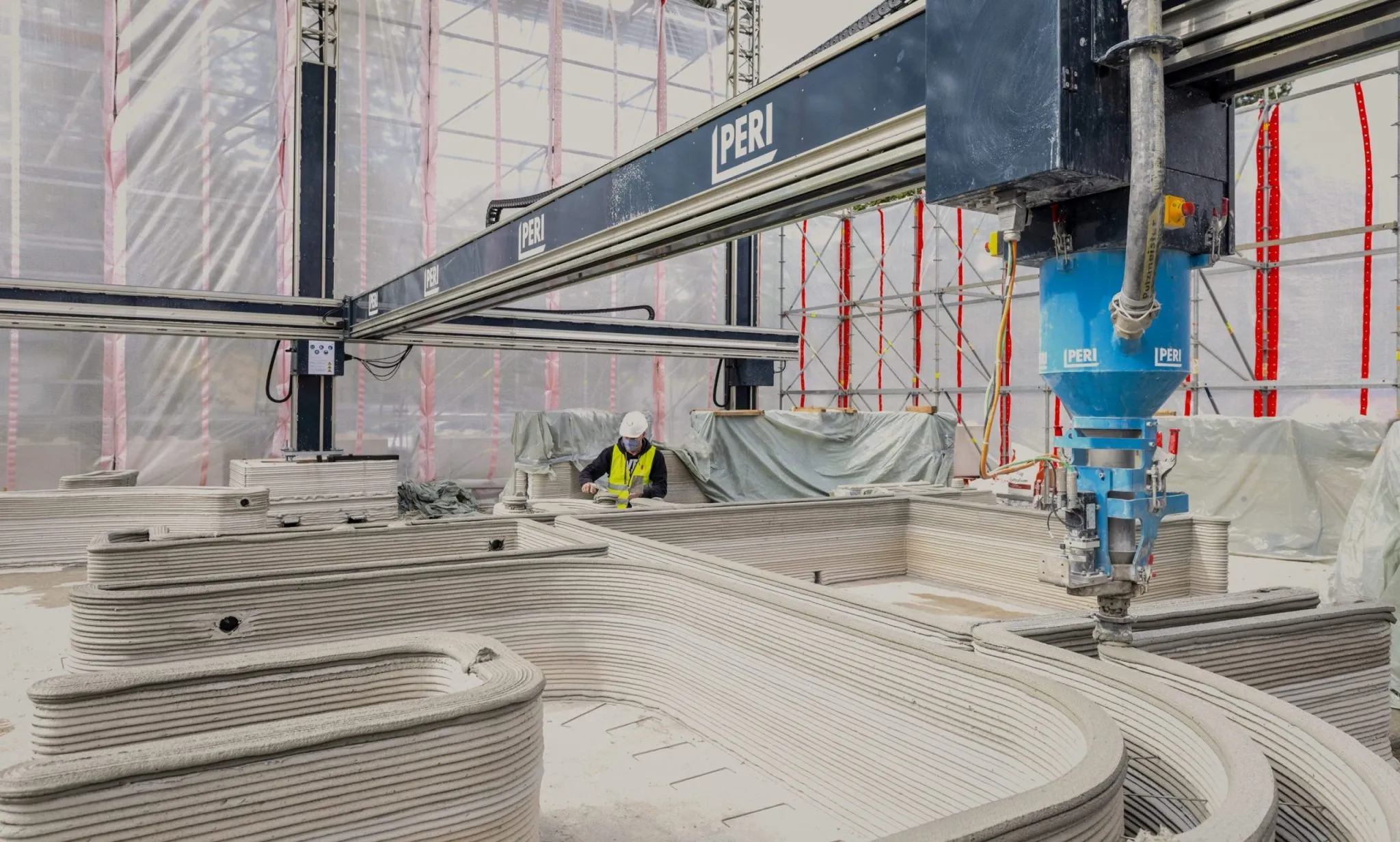 Japan Builds the World’s First 3D-Printed Train Station