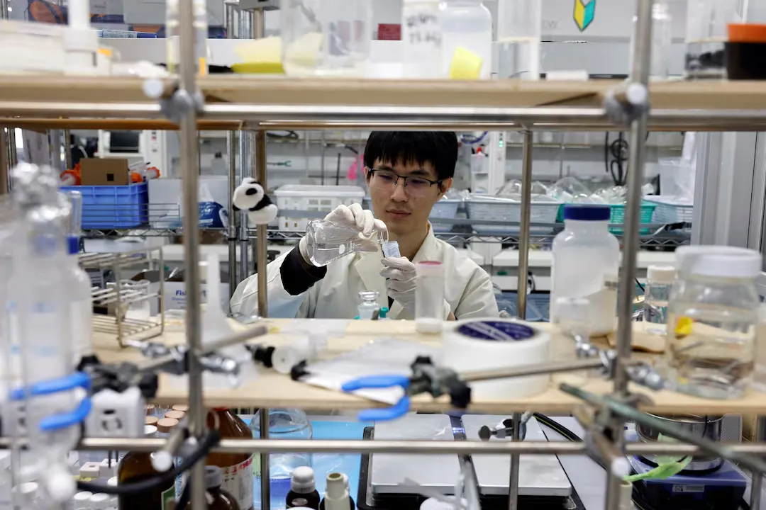 Scientists in Japan Develop Ocean-Dissolving Plastic to Combat Pollution