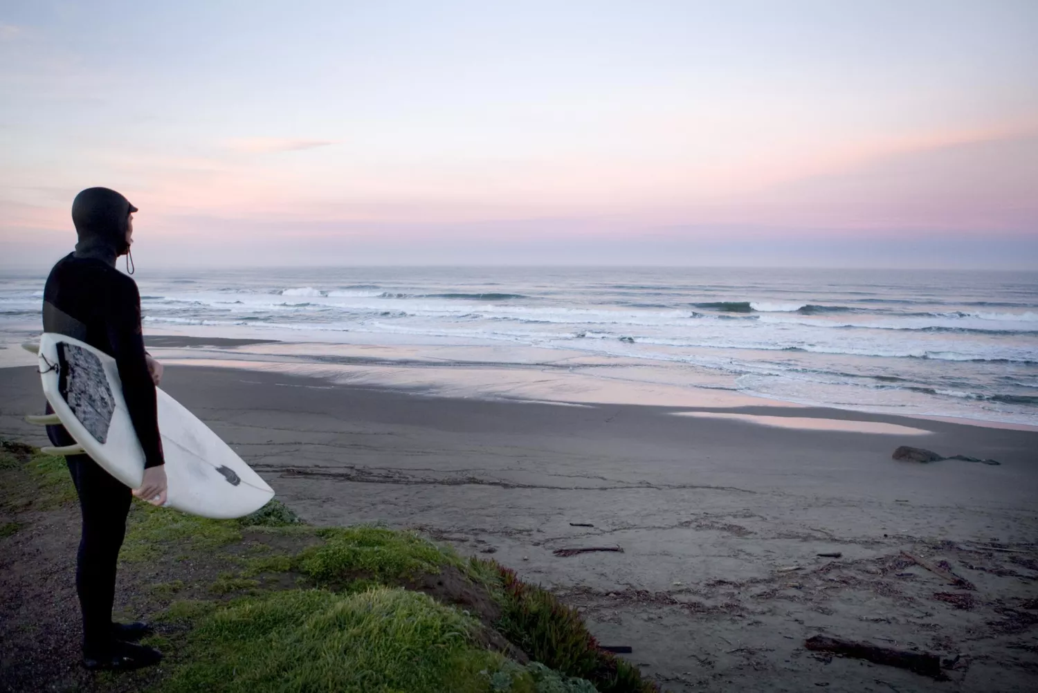 Dawn Patrol Clean-Up: How a Small Group of Surfers Sparked a Wave of Environmental Hope